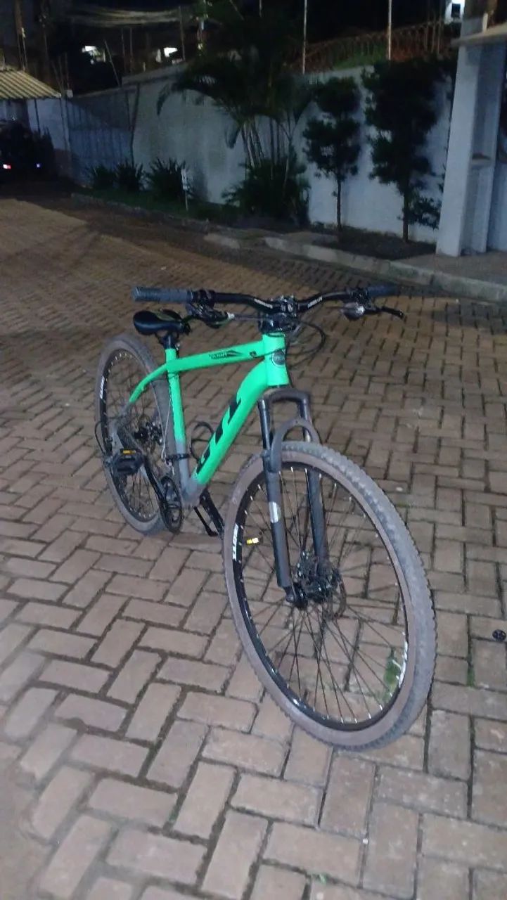 Bicicleta GTA Aro 29 - Ótimo Estado - Foto 2