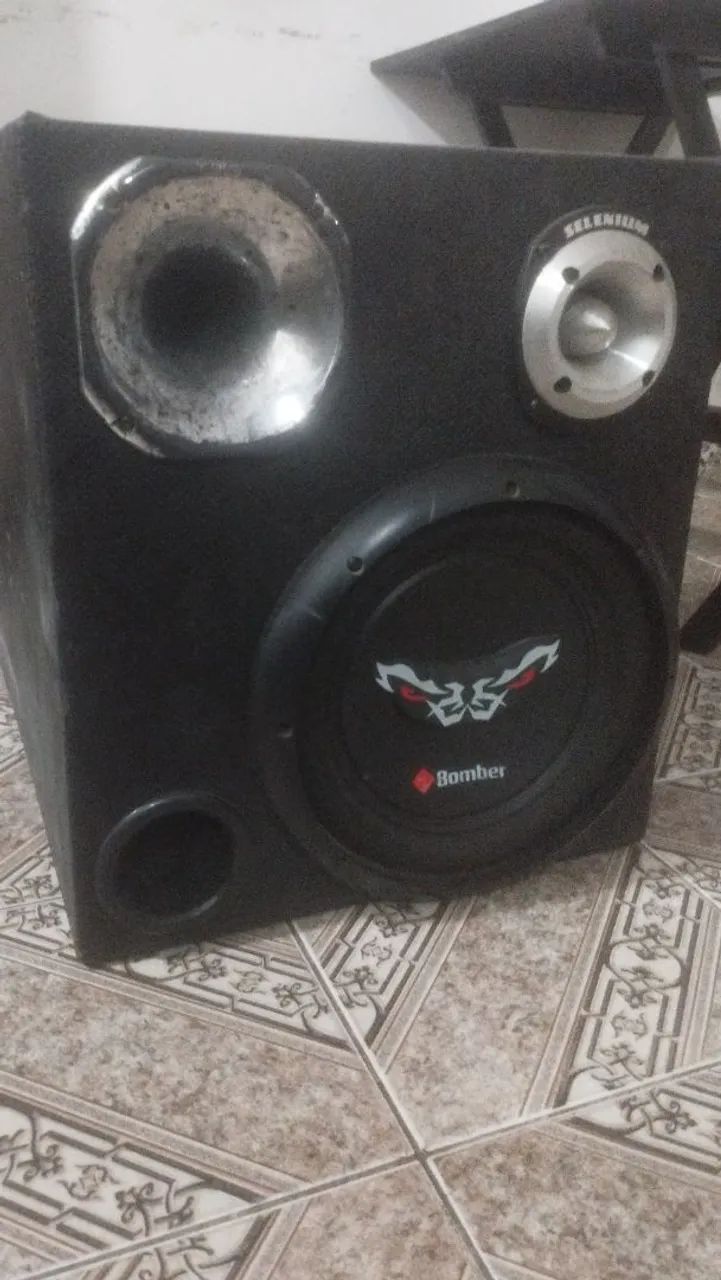 Caixa de Som Automotiva Bomber bicho papao