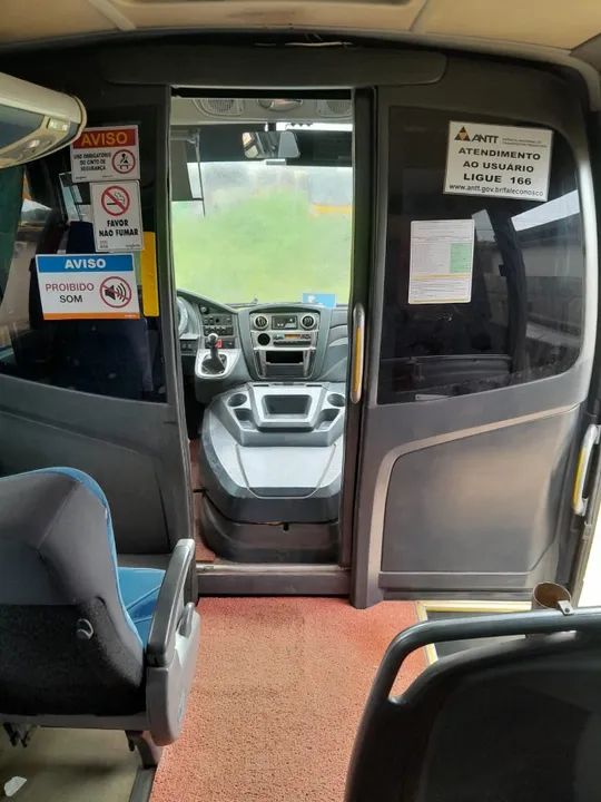 Volare W9  31 Lugares 2014 Motor Mercedes - Foto 6