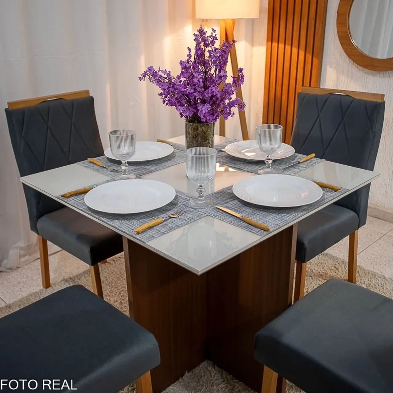 Mesa de Jantar 90x90 + 4 Cadeiras Madeira Maciça rf98 - Foto 3