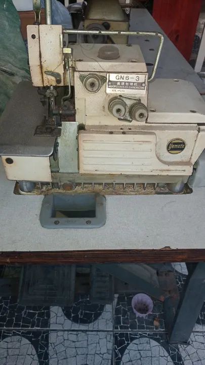 Máquina de costurar  - Foto 3