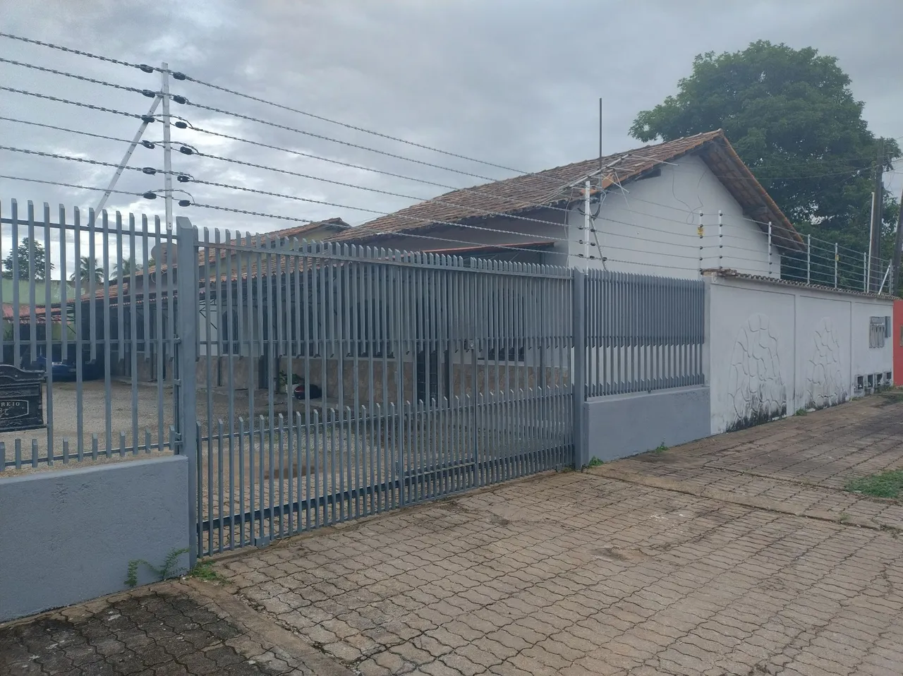 Apartamento no São Francisco ótima localização.