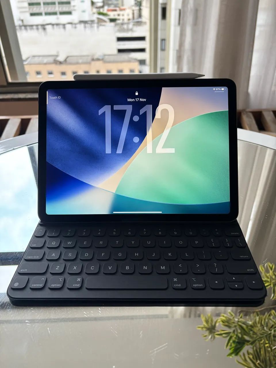 iPad Air(第5)+ Apple Pencil＋magickeyboard iPad Air 5ª geração com Apple Pencil e Smart Keyboard - Tablets e