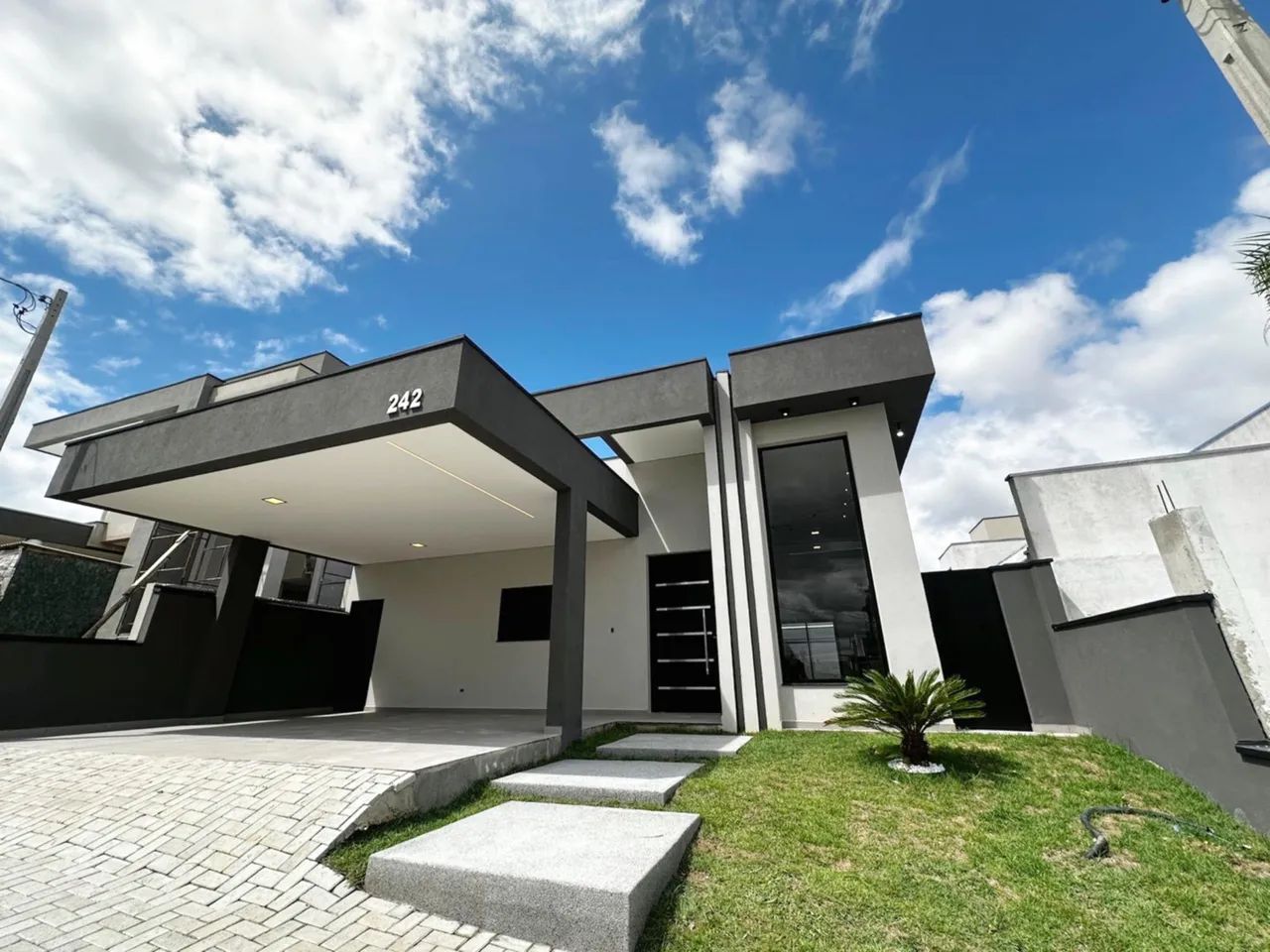 Casa térrea á venda no Reserva Rudá, 3 dormitorios e 2 suites 