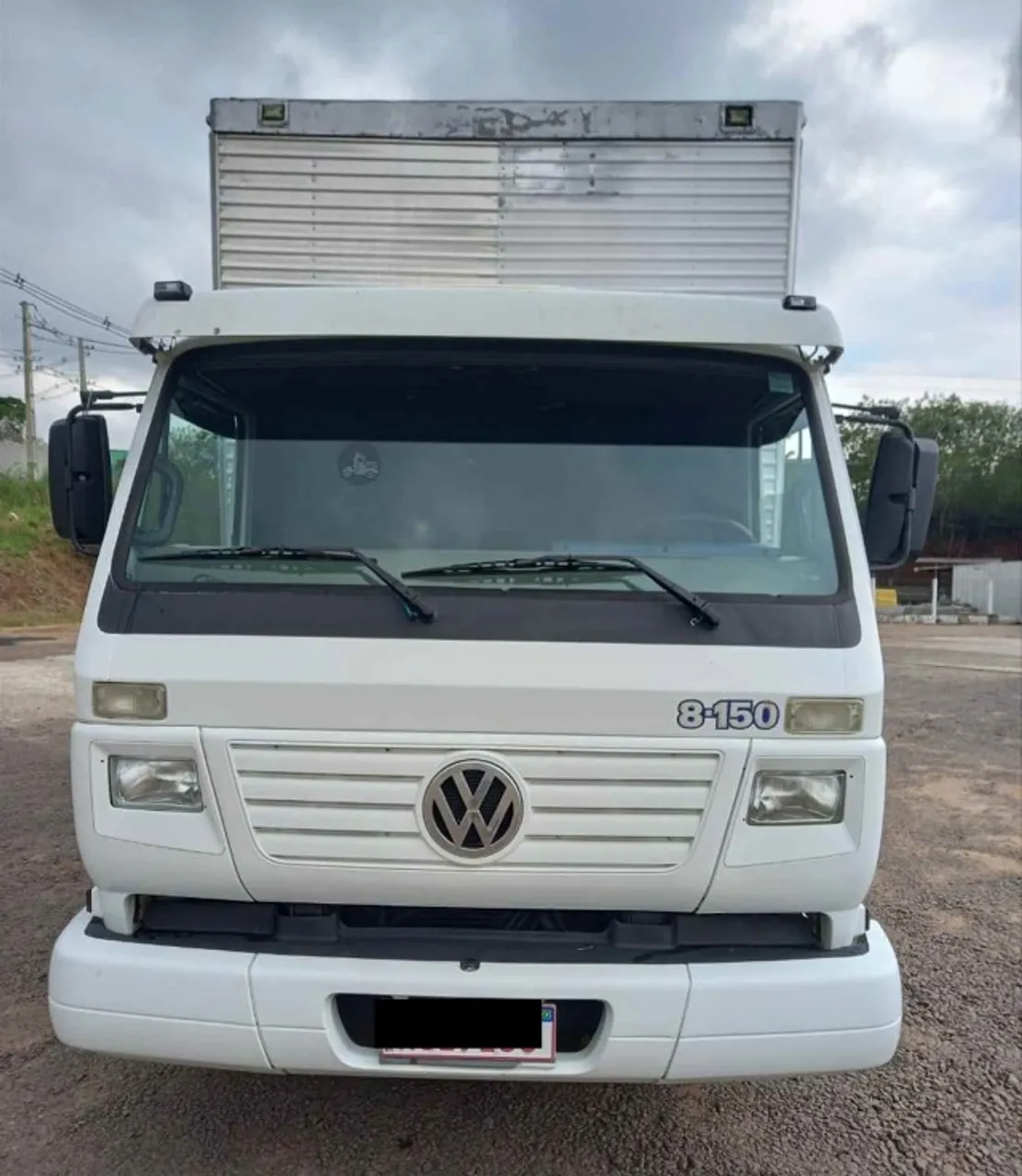 Volks 8150 baú