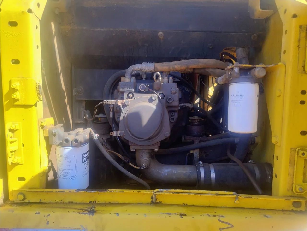ESCAVADEIRA KOMATSU PC160LC  - Foto 5