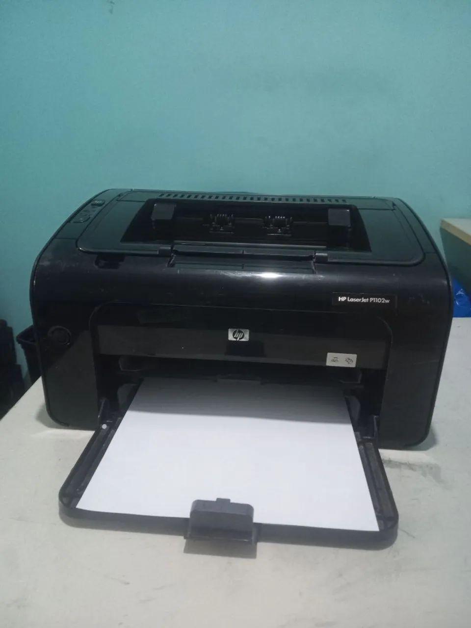 Impressora HP LaserJet P1102w