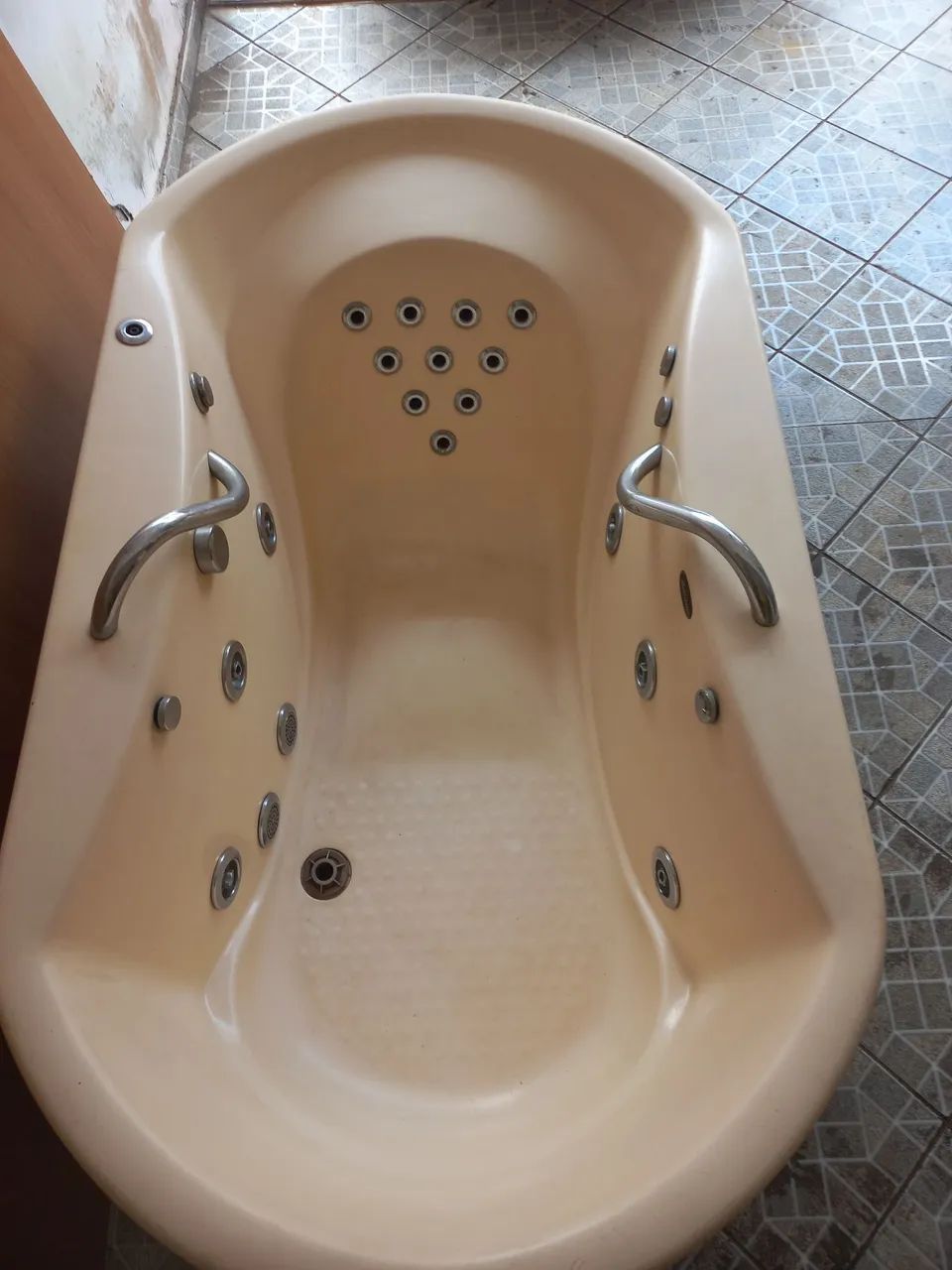 Banheira hidromassagem