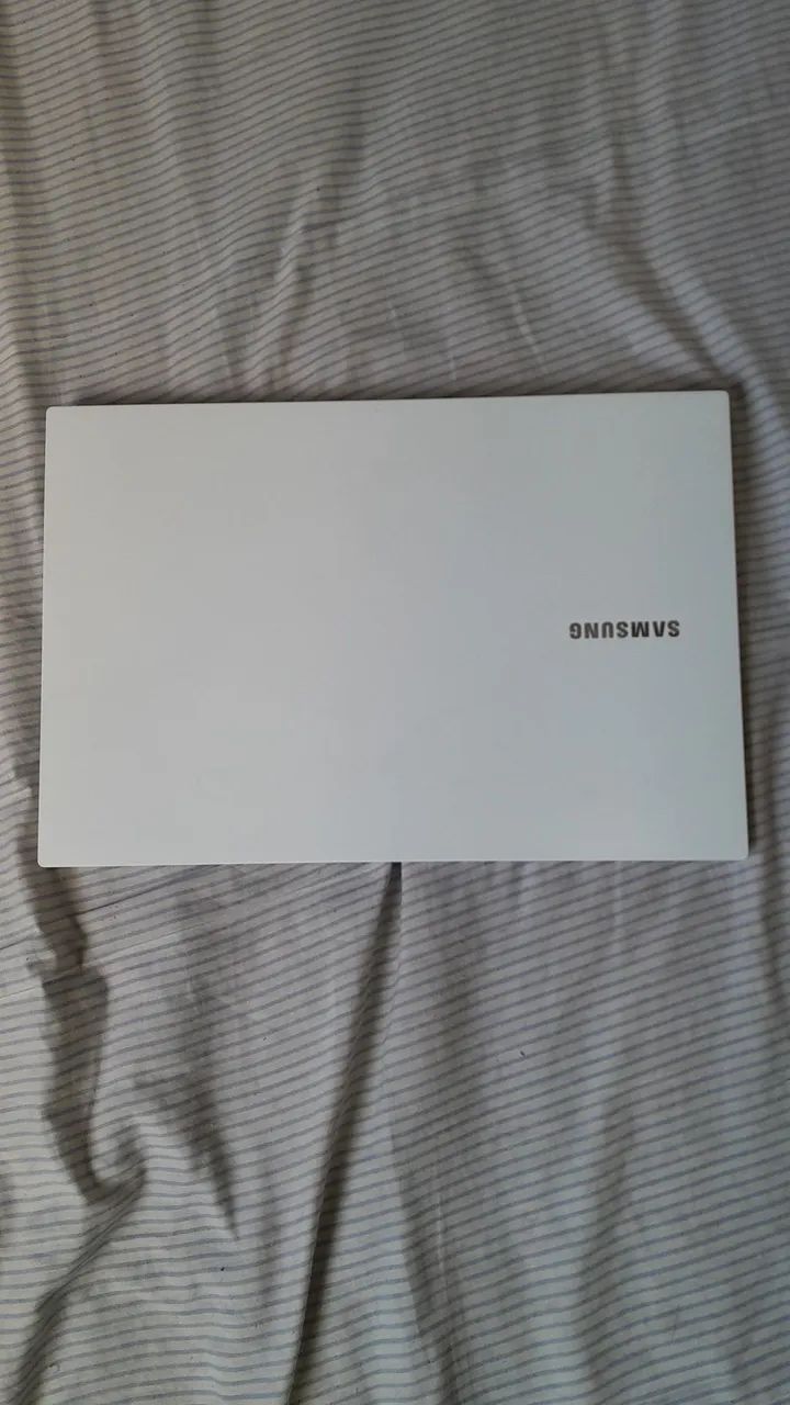 Notebook samsung e20 