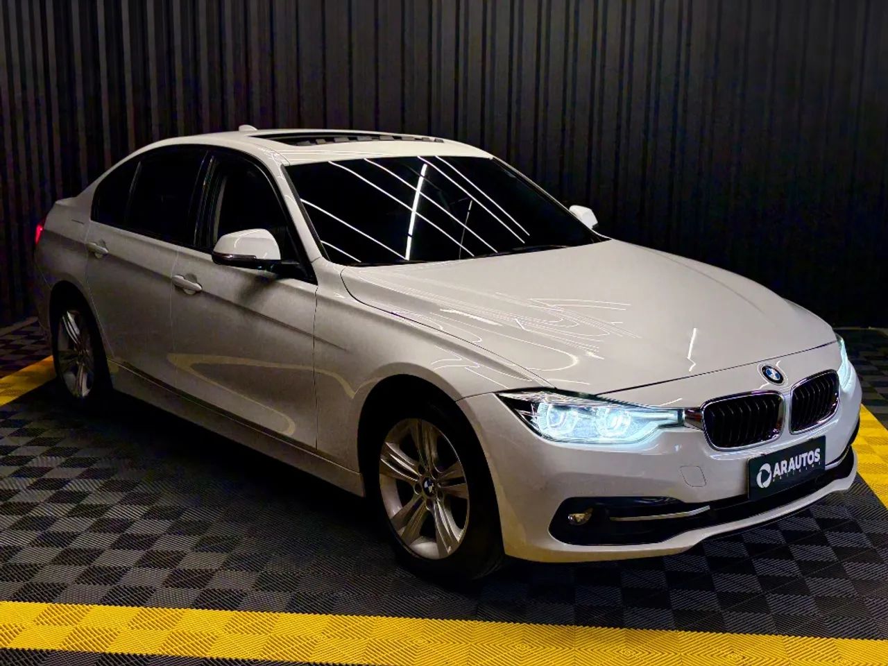BMW 320I A 2.0 TB M Sport Activeflex 16V 4P 2017 - Foto 3