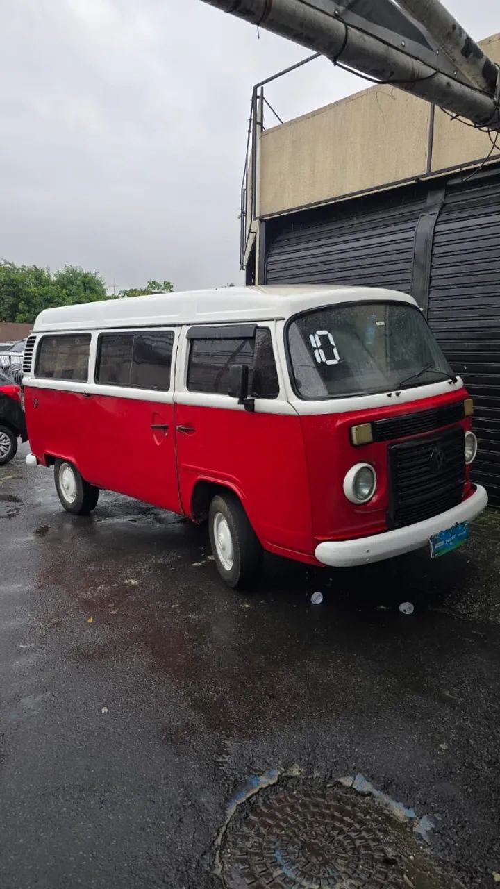 Volkswagen Kombi STANDARD 1.4 MI TOTAL FLEX 8V 2010