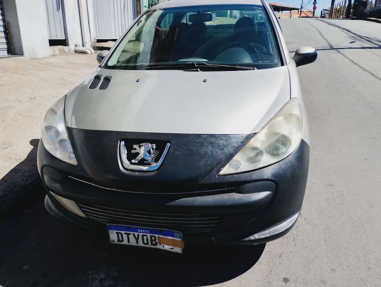 Peugeot 207 2012