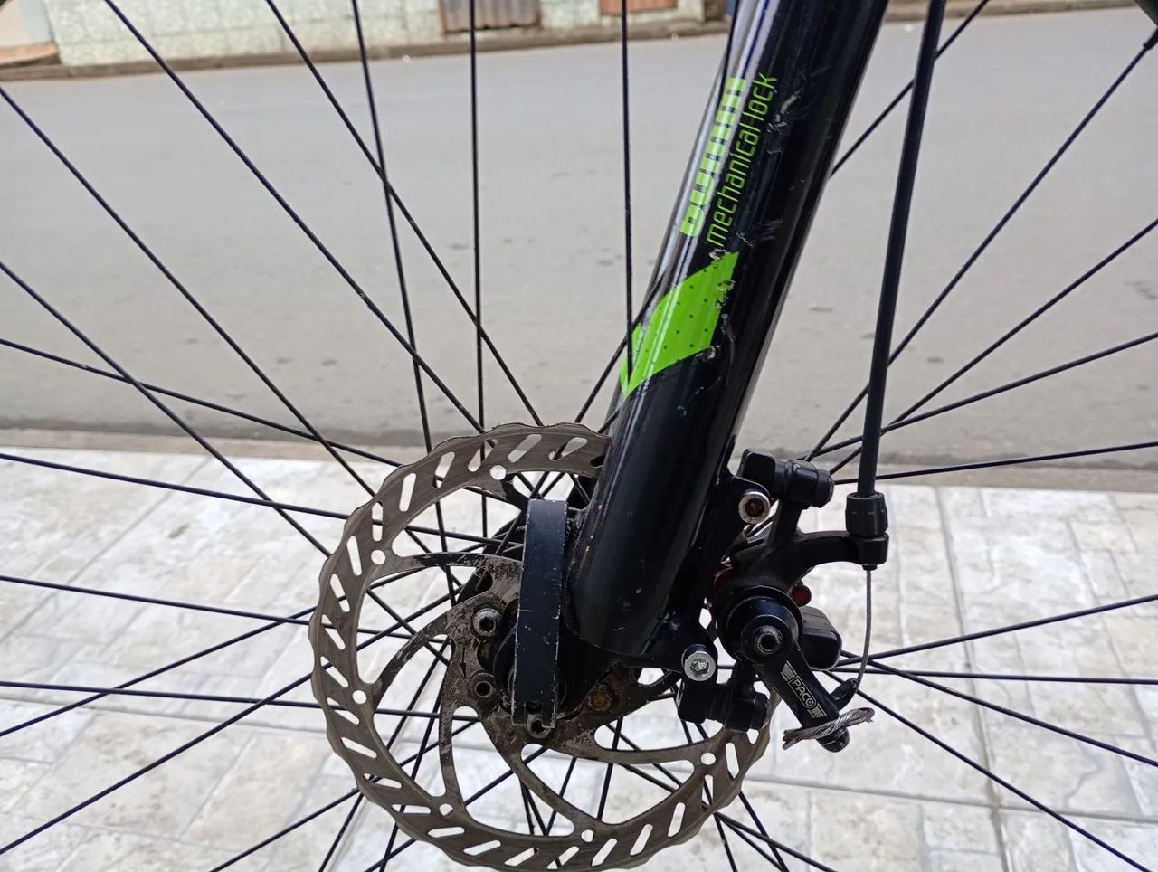 Bicicleta aro 29 - Foto 5