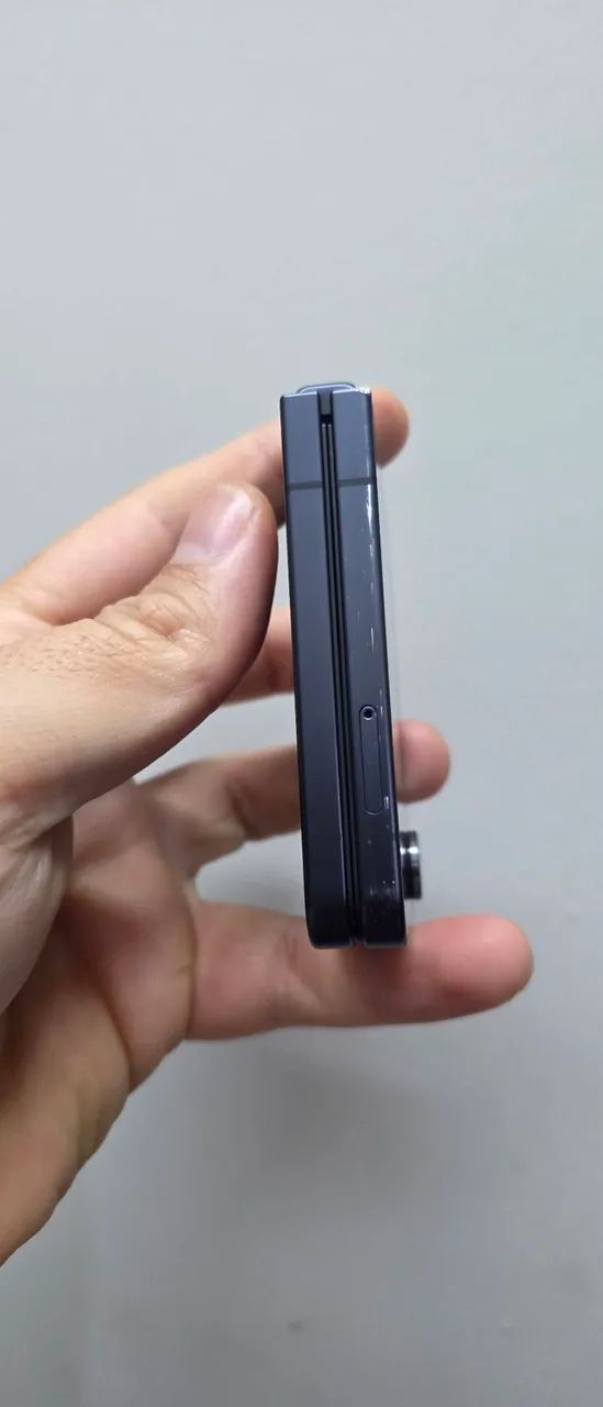Samsung Galaxy Z Flip 7 512gb - Foto 3