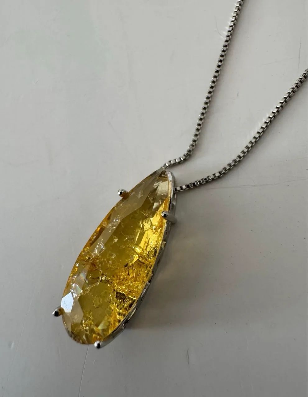 Conjunto colar e brinco pedra amarela  - Foto 3