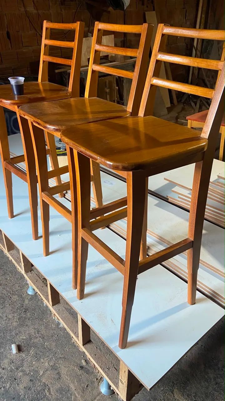 Banqueta madeiras 