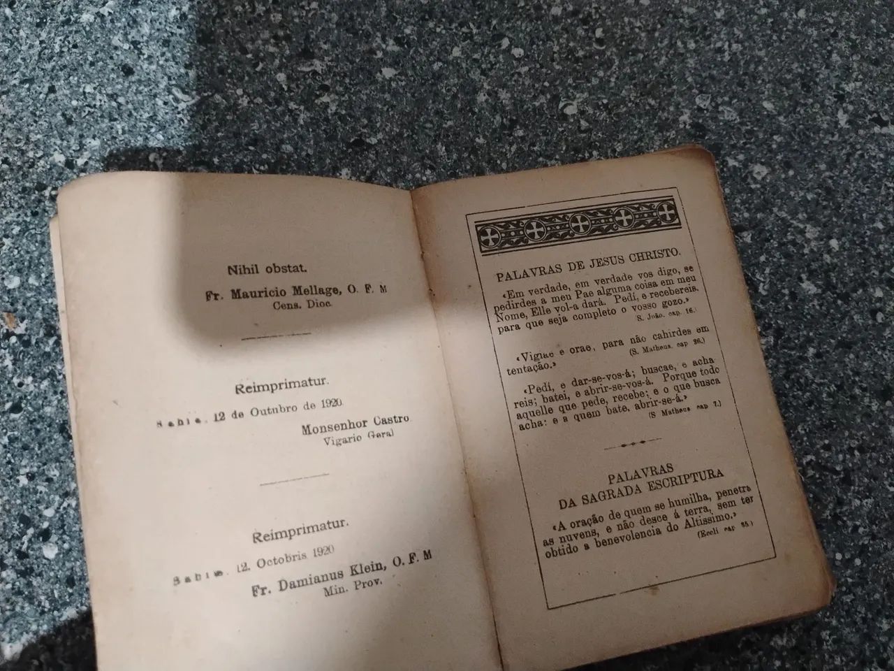Devocionáro ADOREMUS Manual de Orações e Exercícios Piedosos / 1921 - Foto 2