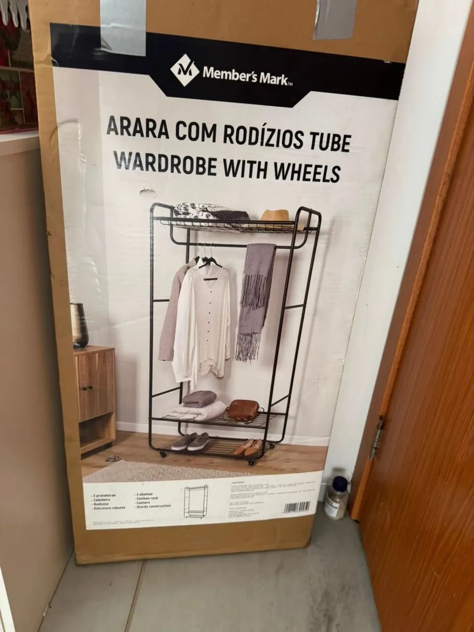 Arara para roupas  - Foto 2