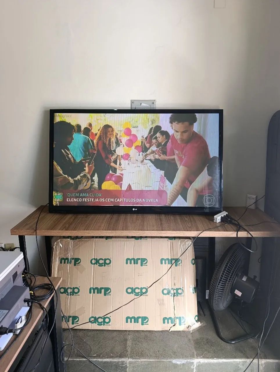 Tv 50 polegadas LG nioplasma l, não e smart.
