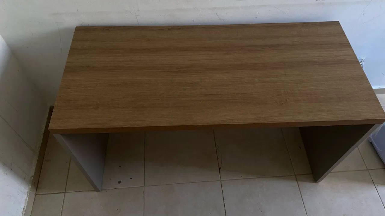 Mesa de estudo/trabalho  - Foto 3