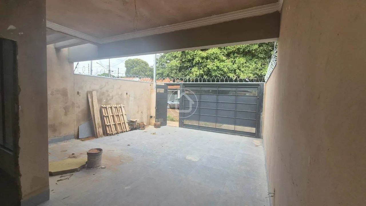 CASA COM 3 DORMITORIOS NA VILA ALMEIDA