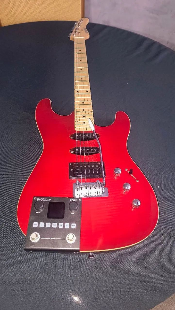 Guitarra Steinberg e pedaleira Blackbox - Foto 3