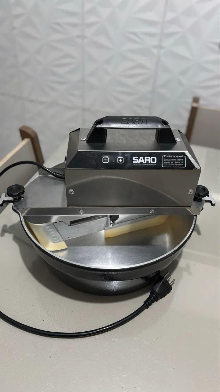 Panela mexedora Saro 10 litros 