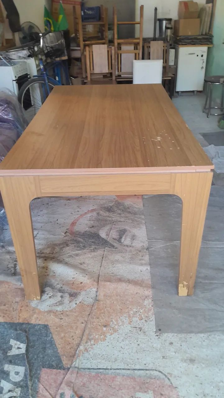 Mesa maciça com 6 cadeiras  - Foto 2
