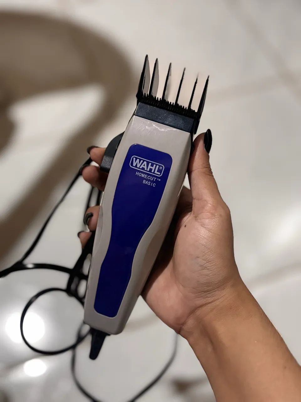     Máquina de Cortar Cabelo Wahl Home Cut Basic Quase Nova - Completa e Funcionando - Foto 2