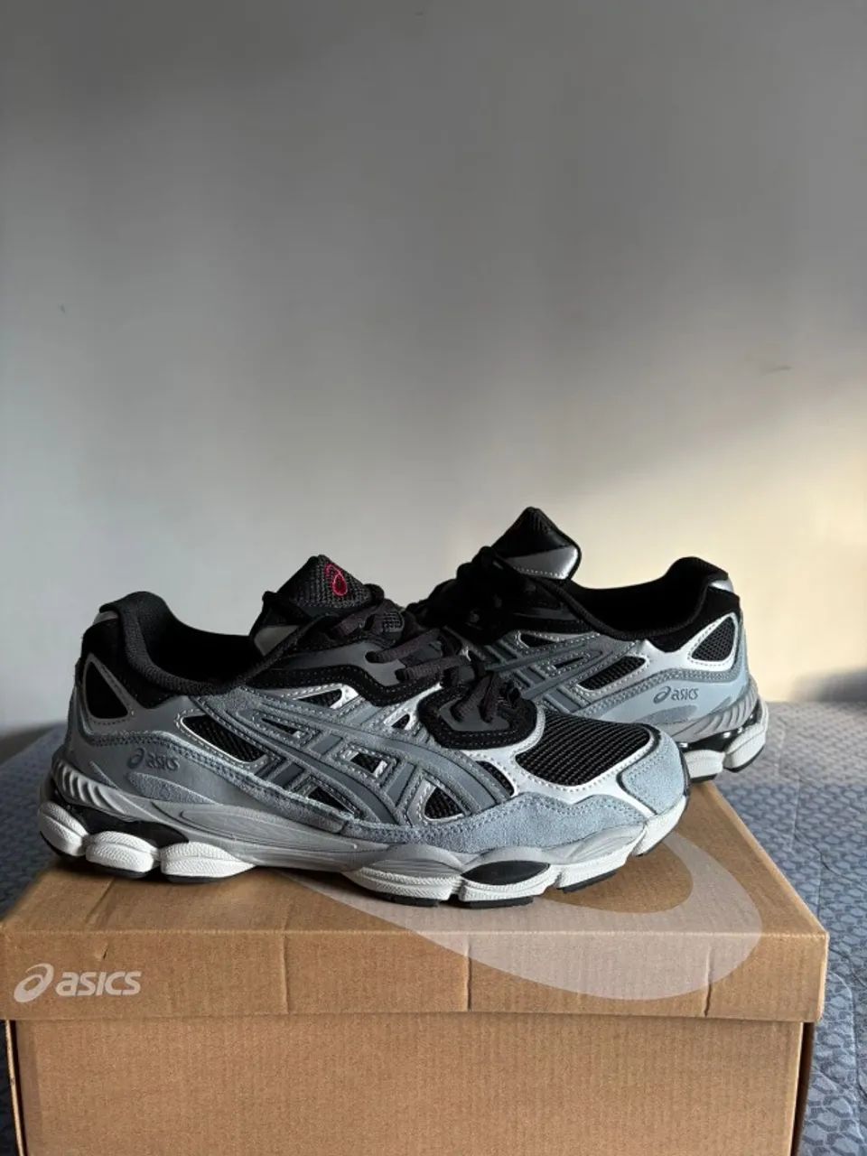 Asics Nyc gel