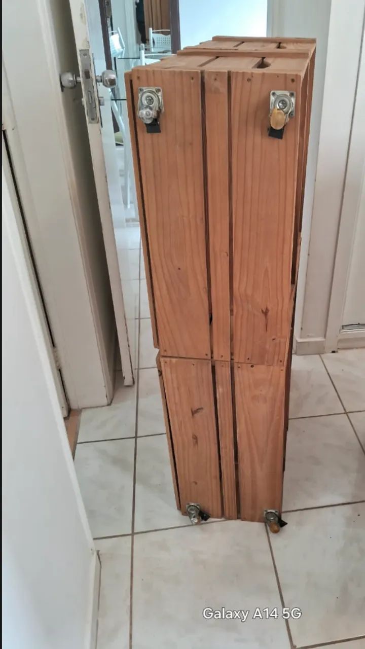 Rack de TV caixote de madeira rustico  - Foto 3