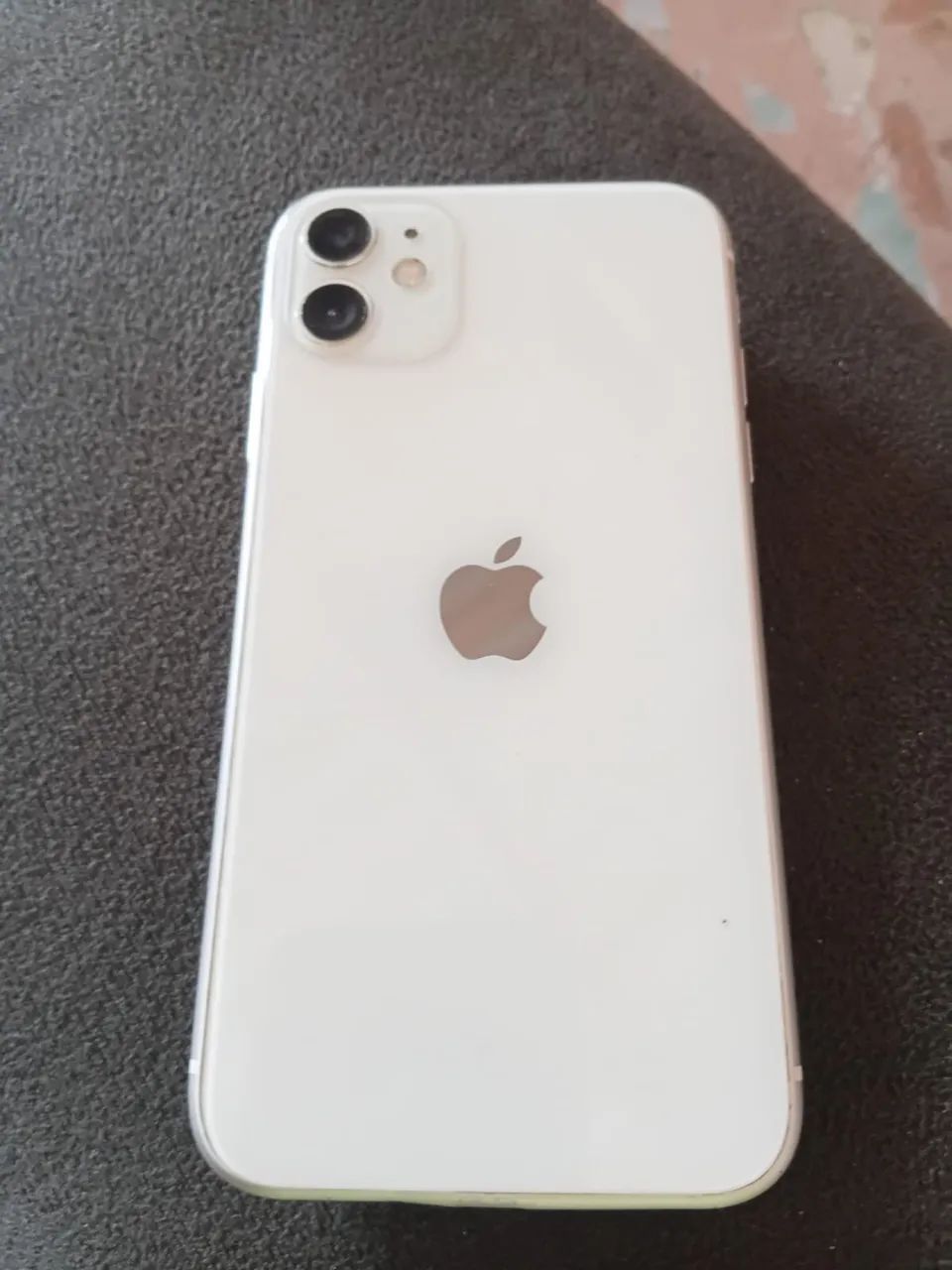 Vendo ou troco iPhone 11 - Foto 2
