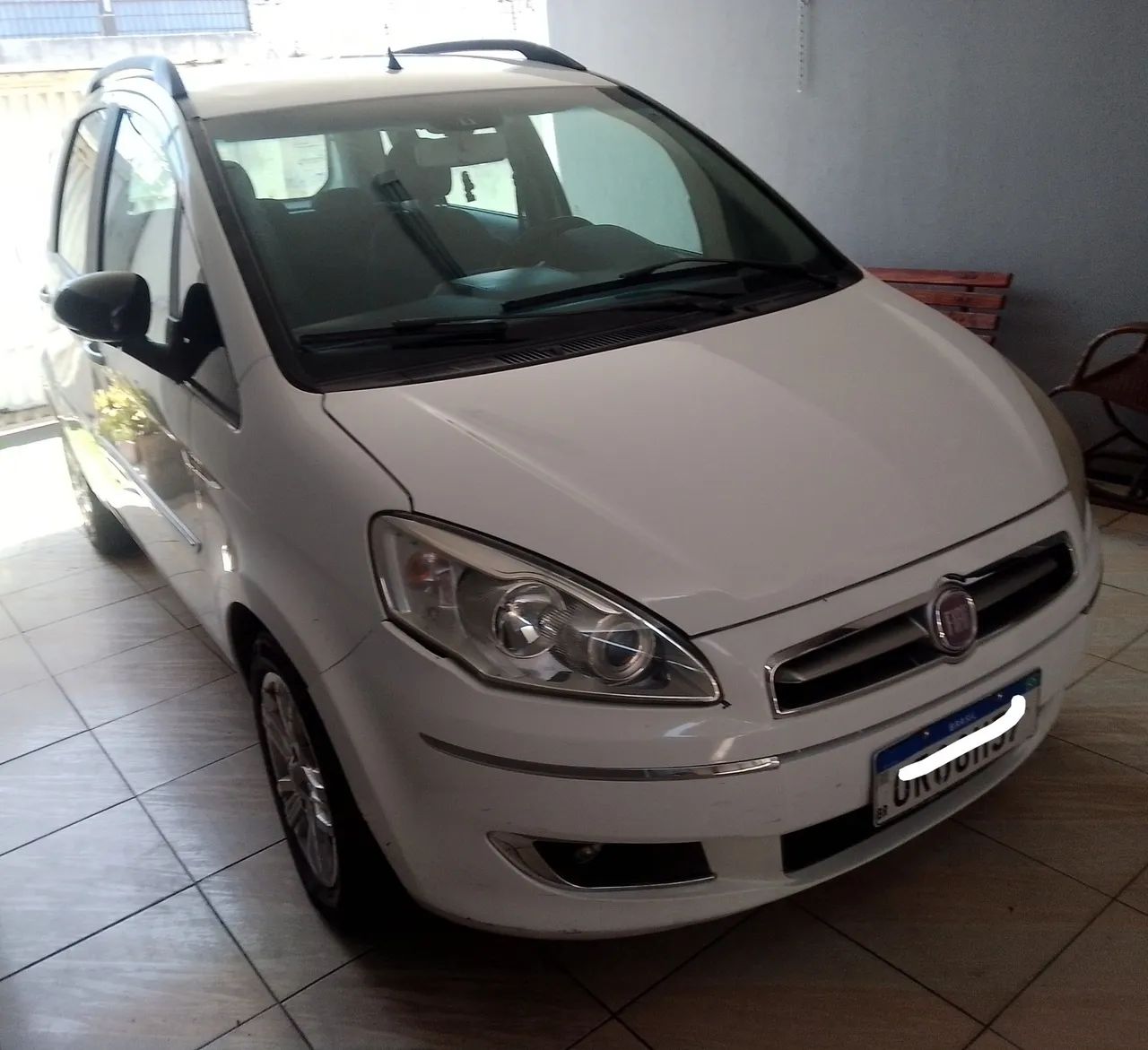 Fiat Idea Essence 1.6 Flex 16V 5P 2014 - Foto 2