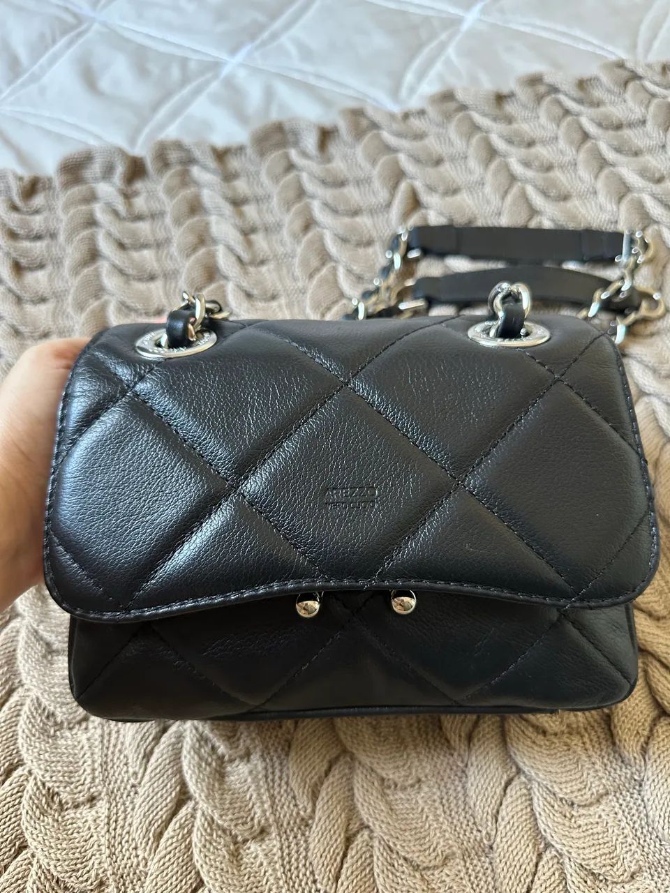 Bolsa Arezzo em couro nova  - Foto 4