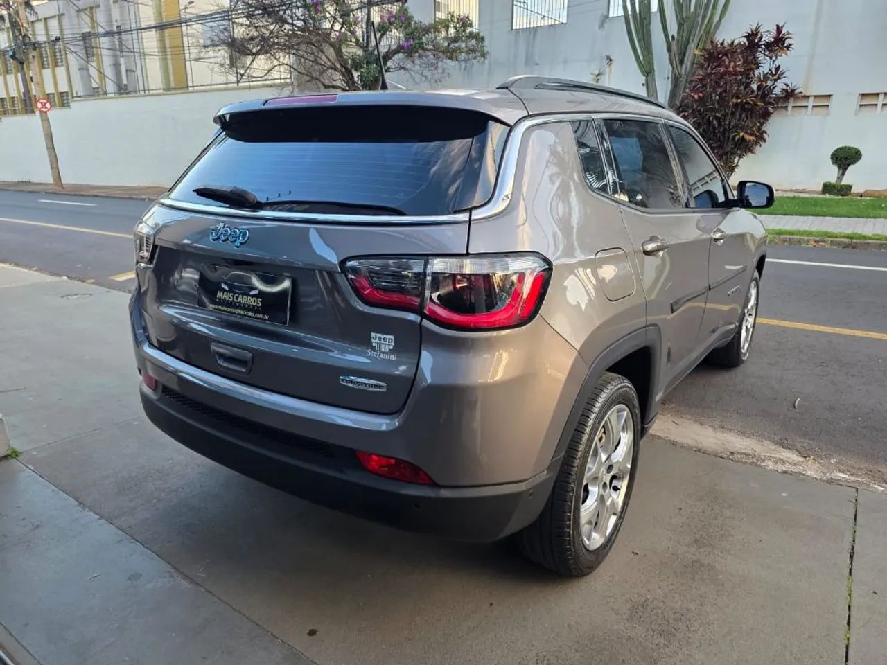 Jeep Compass Longitude 2.0 4X2 Flex 16V Aut. 2021 - Foto 3