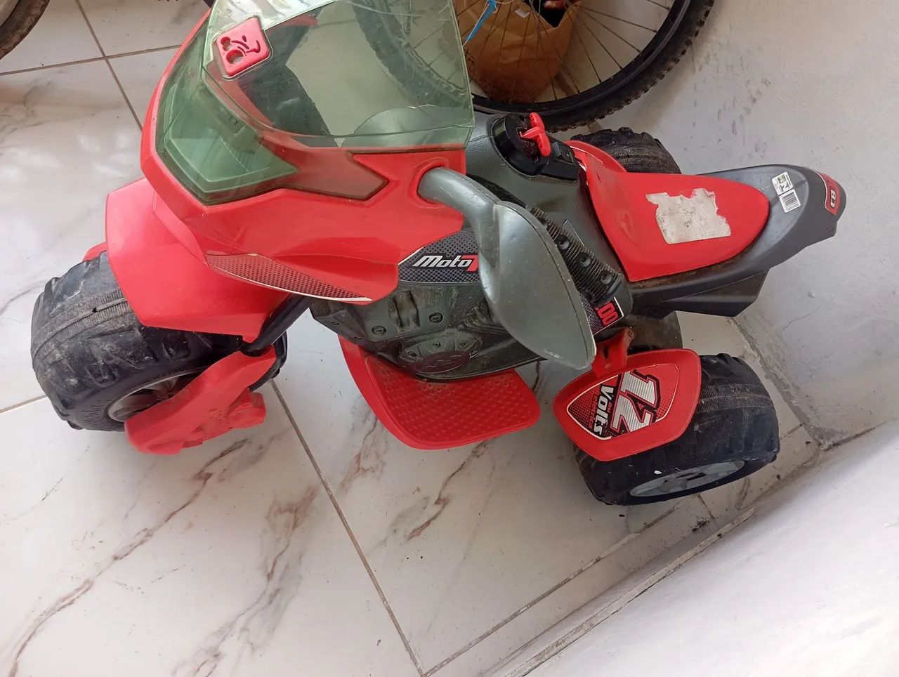 Moto elétrica semi nova no precinho  - Foto 2