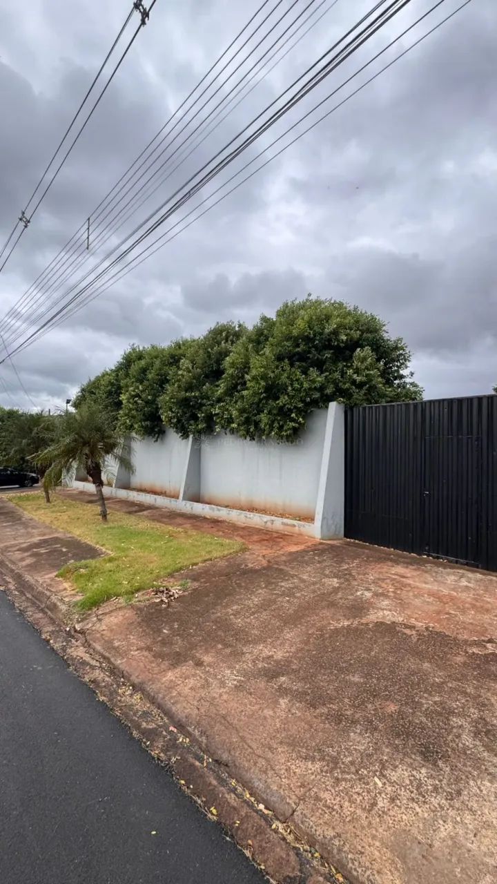 ÁREA DE LAZER PARA LOCAÇÃO - AV. DAS TORRES