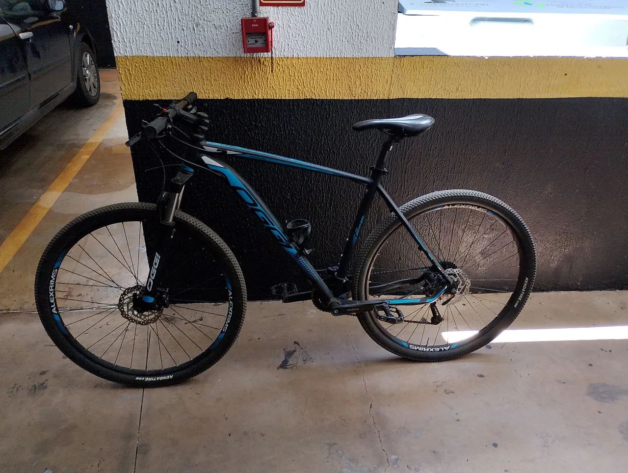 Vendo bike big Wheel 7.0  c/ nota fiscal 