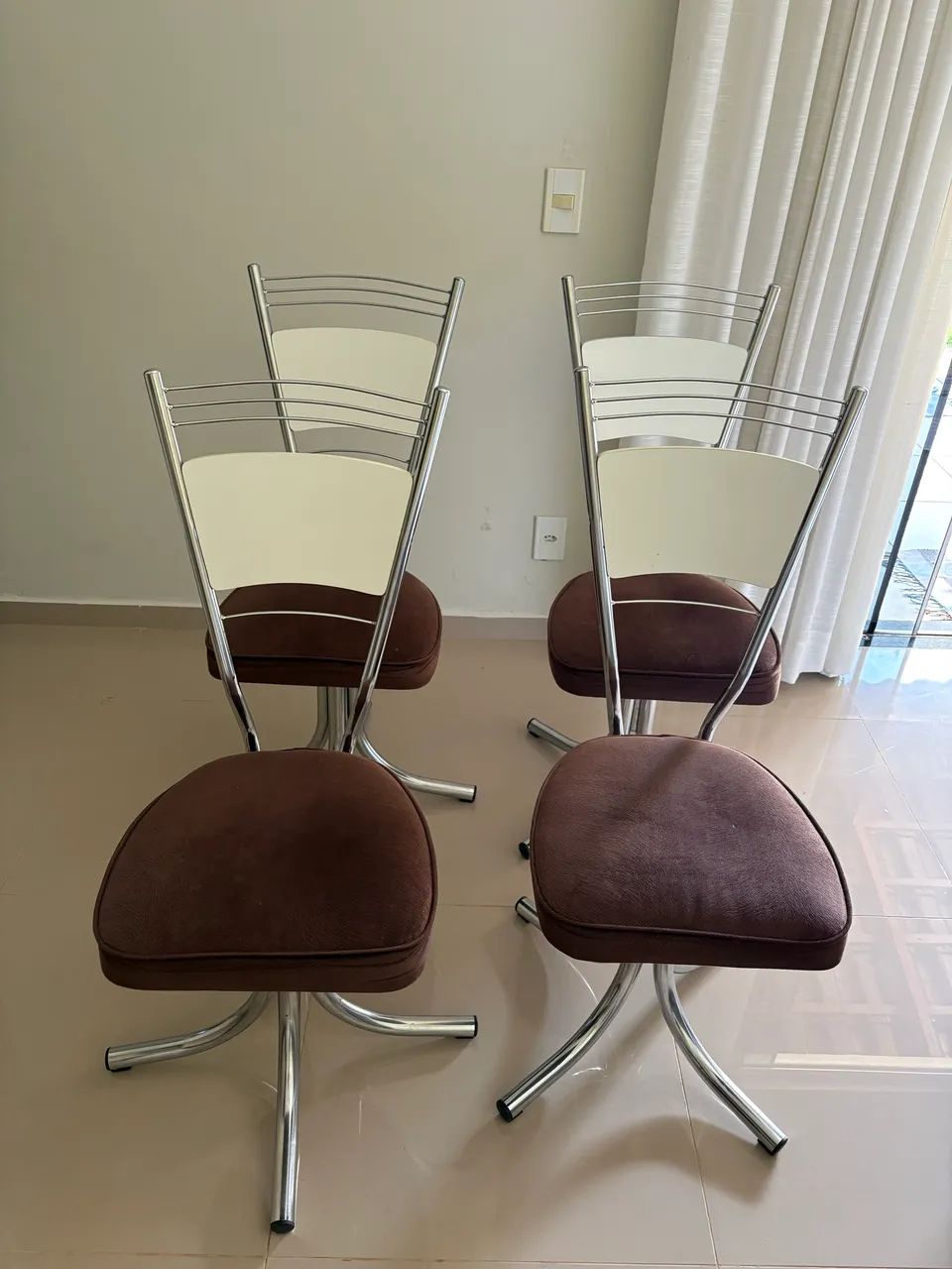 5 cadeiras  - Foto 2