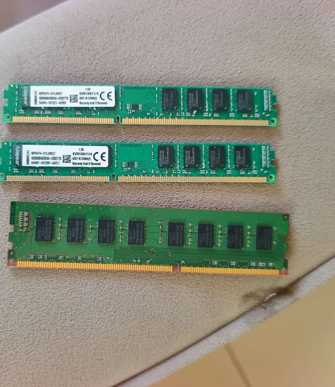 Memória ddr3 4 gigas cada 1600hz 1.5
