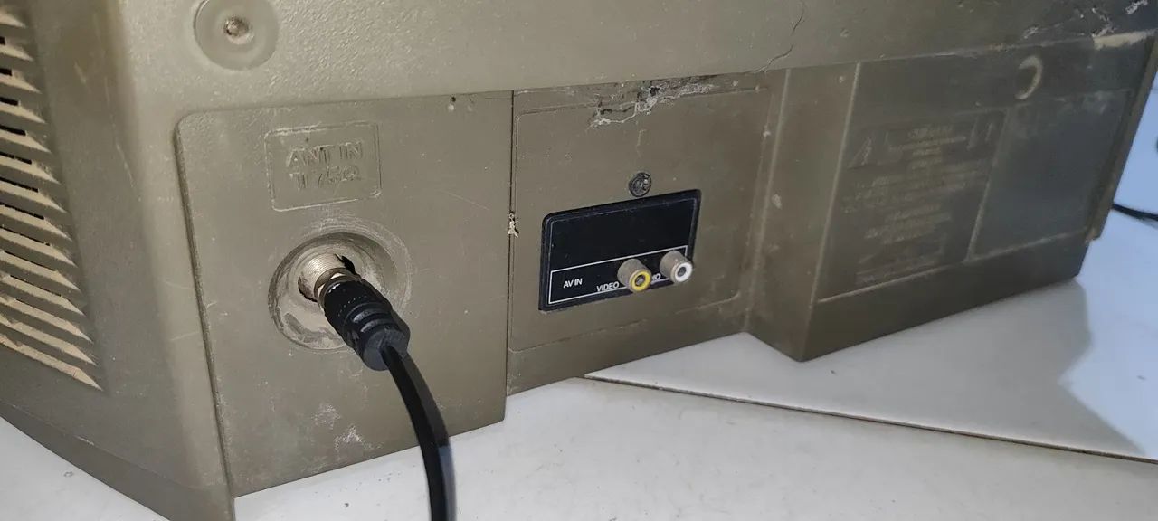 Tv de tubo 20polegadas LG funcionando perfeitamente.  - Foto 4