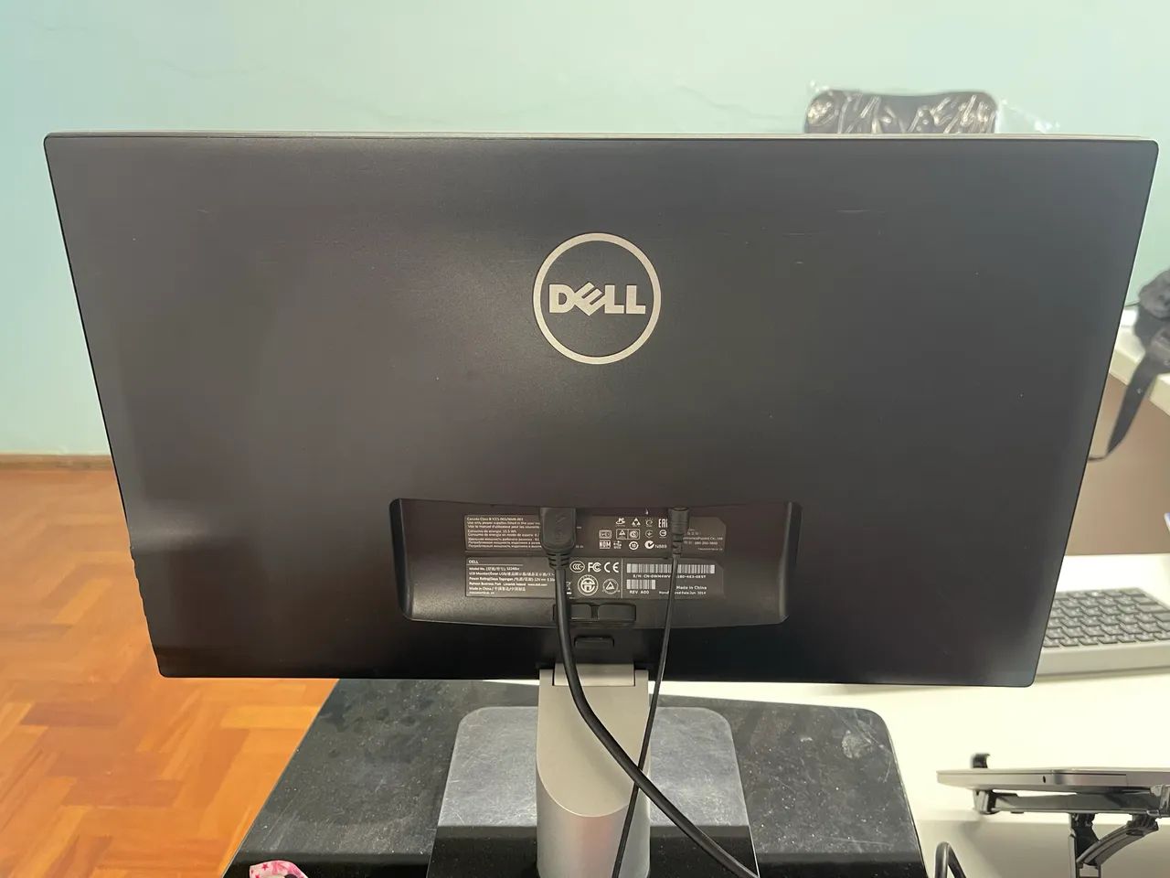 Monitor Dell 21.5" Full HD IPS (Modelo S2240L) - Excelente Estado