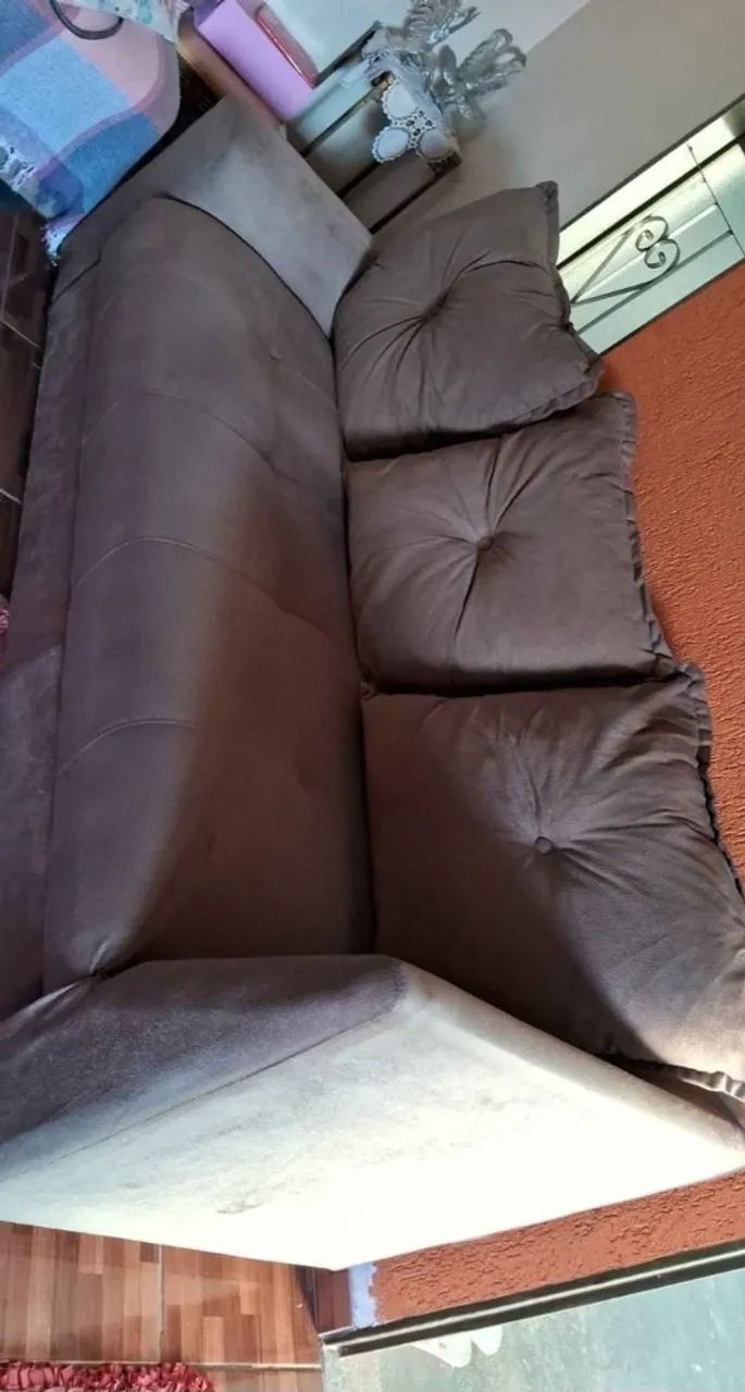Sofá três lugares  - Foto 2