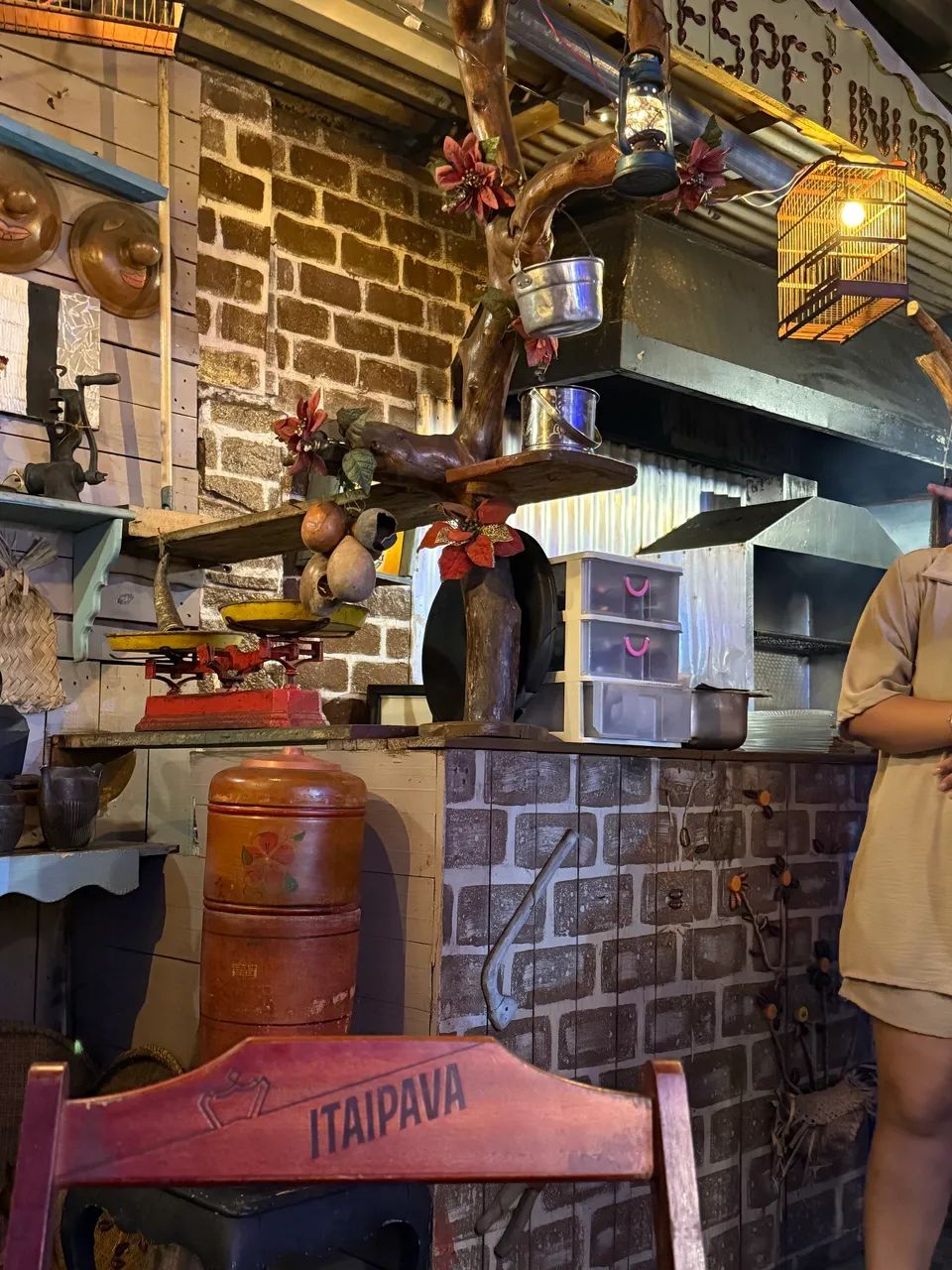 OPORTUNIDADE REPASSO RESTAURANTE  NA ORLA DE TAMBAÚ  