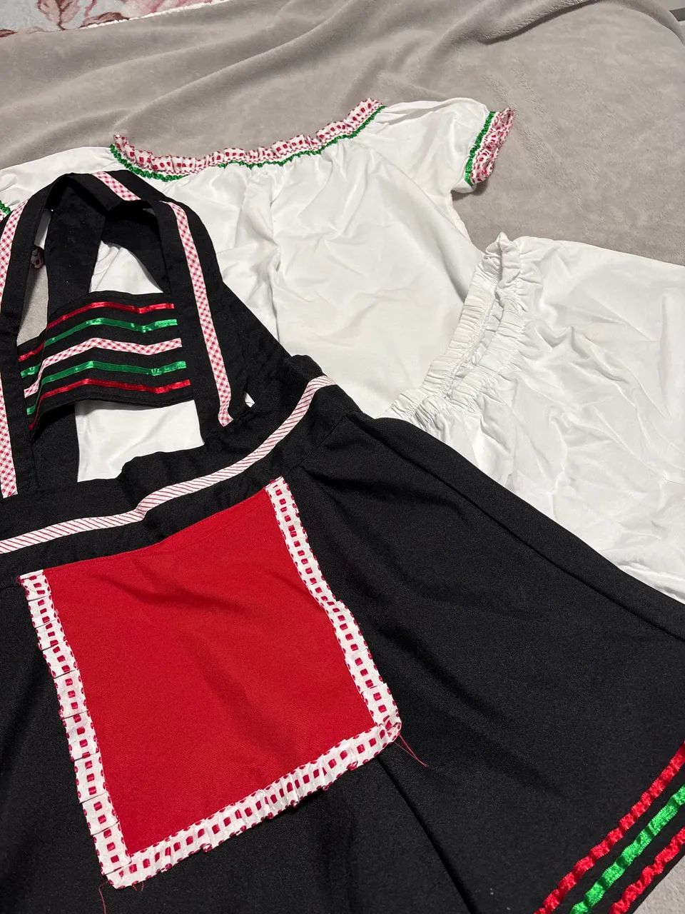 Conjunto Traje Alemão Feminino - Foto 2