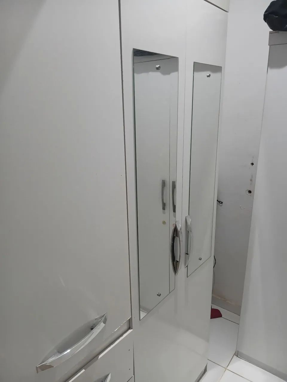 GUARDA-ROUPA CINZA USADO - Foto 3