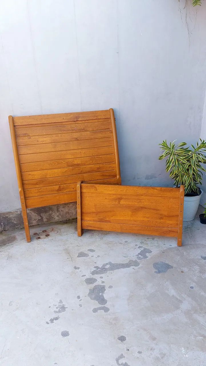Cama de solteiro em perfeito estado com colchão  de brinde  - Foto 2