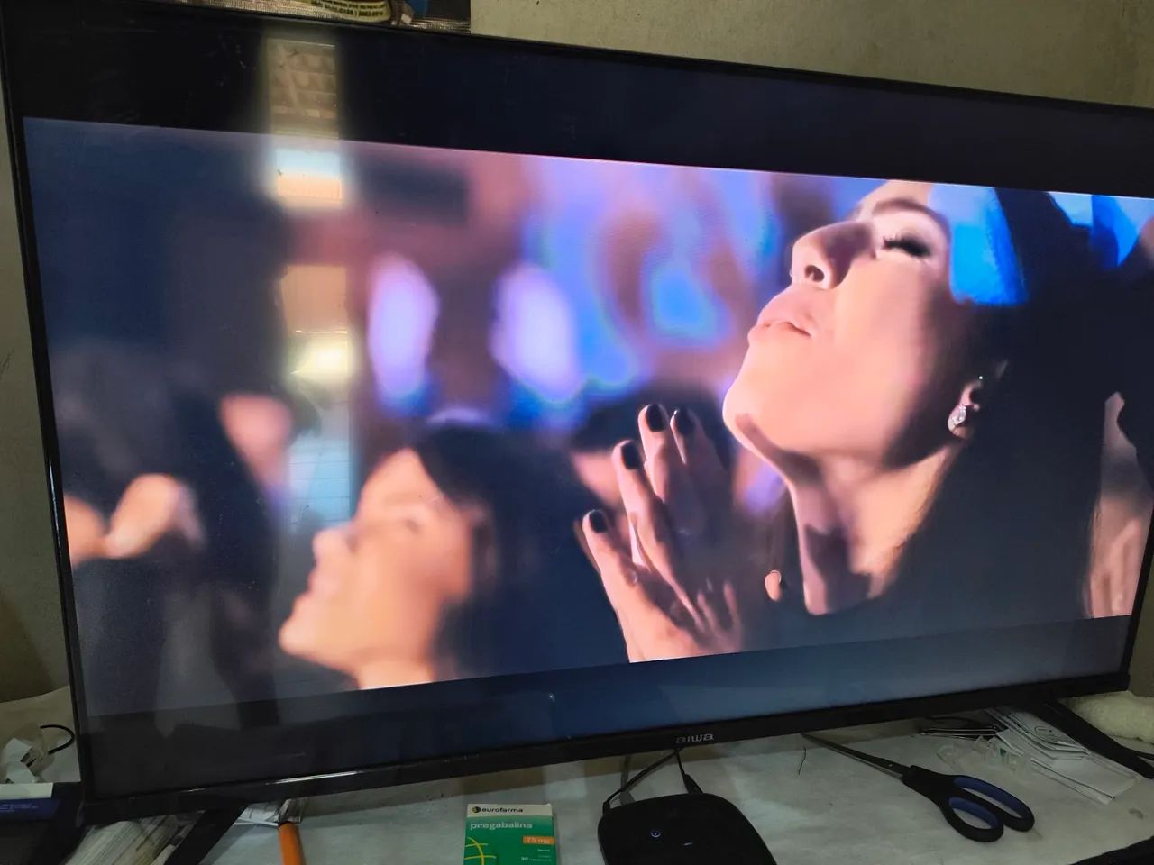 Tv semi nova 