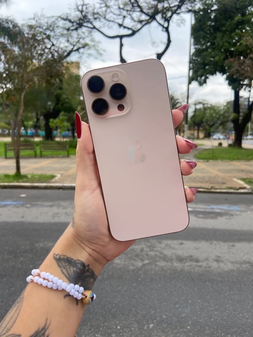 iPhone 16 pro Max  - Foto 3