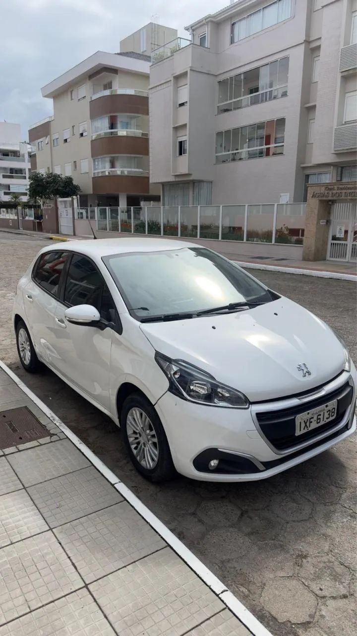 Peugeot 208 Active Pack 1.2 Flex 12V 5P Mec. 2017